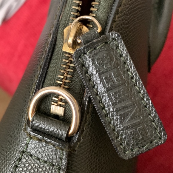 CELINE vintage bag. Genuine leather. Strong yet elegant and understated. Rare. - Picture 13 of 17